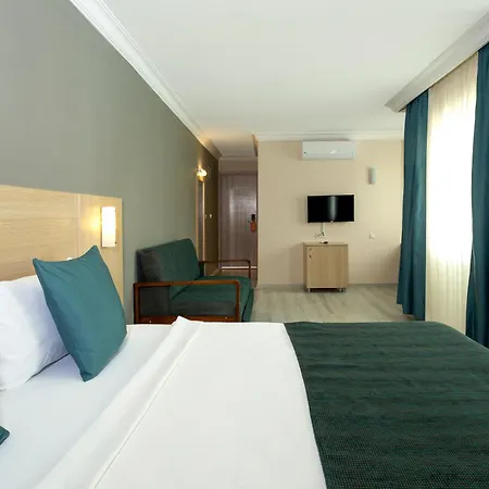 Sealight Family Club Otel *